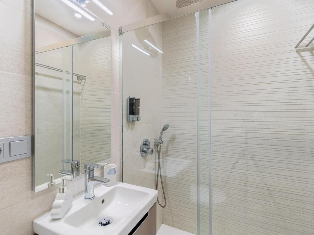 Apartamento Holi-Rent Padre Manjon Sevilla Exterior foto